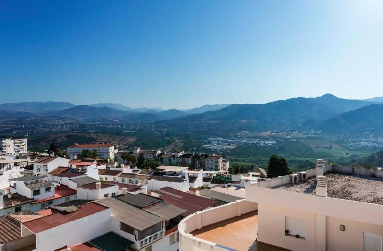 Atico Guadalhorce - Mirador Privado Con Barbacoa Y Solarium Apartment Alora Exterior photo